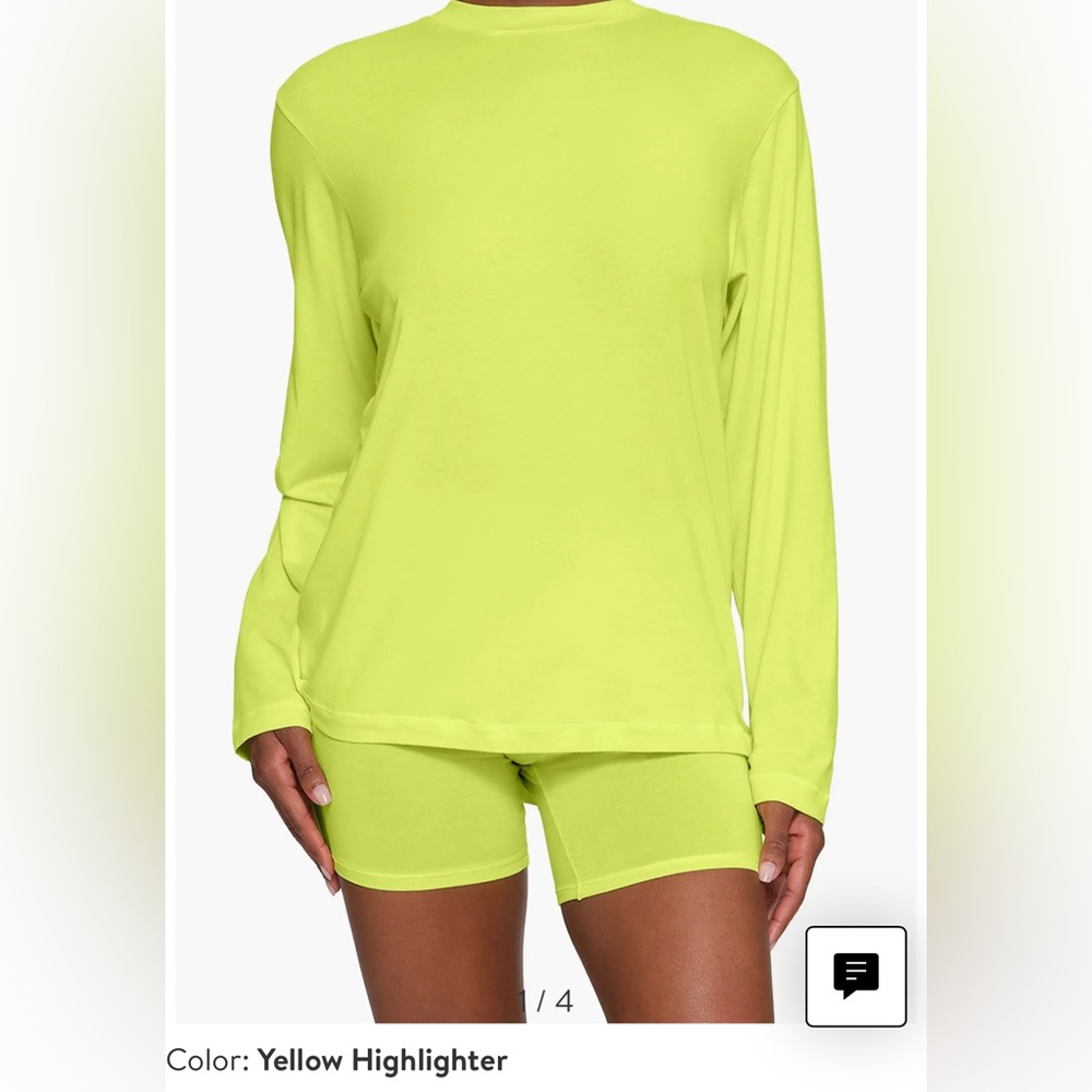 NWT Boyfriend Long Sleeve T-Shirt
SKIMS